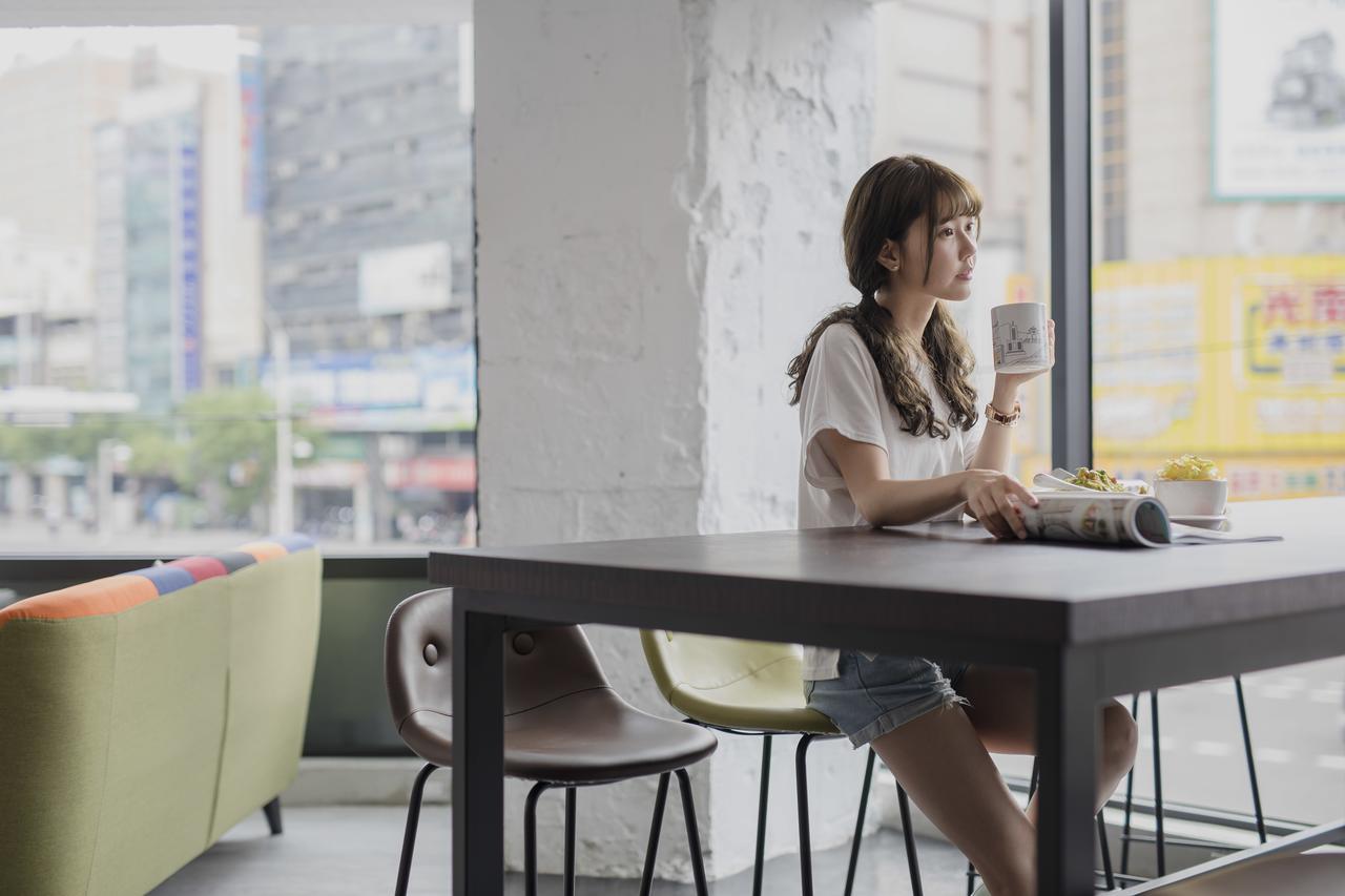 Single Inn-Kaohsiung Station Εξωτερικό φωτογραφία