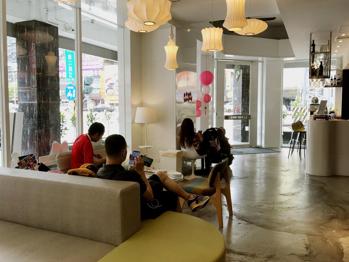 Single Inn-Kaohsiung Station Εξωτερικό φωτογραφία