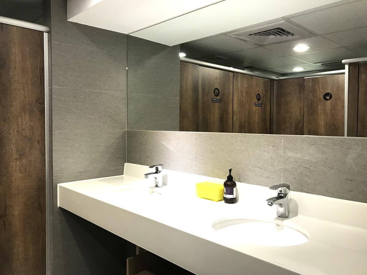Single Inn-Kaohsiung Station Εξωτερικό φωτογραφία